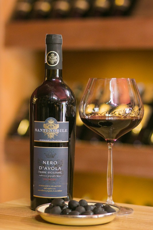 Vang Ý  Santi Nobile Nero D’Avola