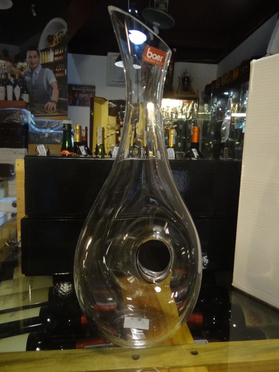 Decanter đứng có lỗ